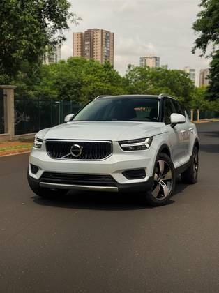 VOLVO XC40 2.0 T4 GASOLINA MOMENTUM GEARTRONIC VOLVO XC40 2.0 T4 GASOLINA MOMENTUM GEARTRONIC